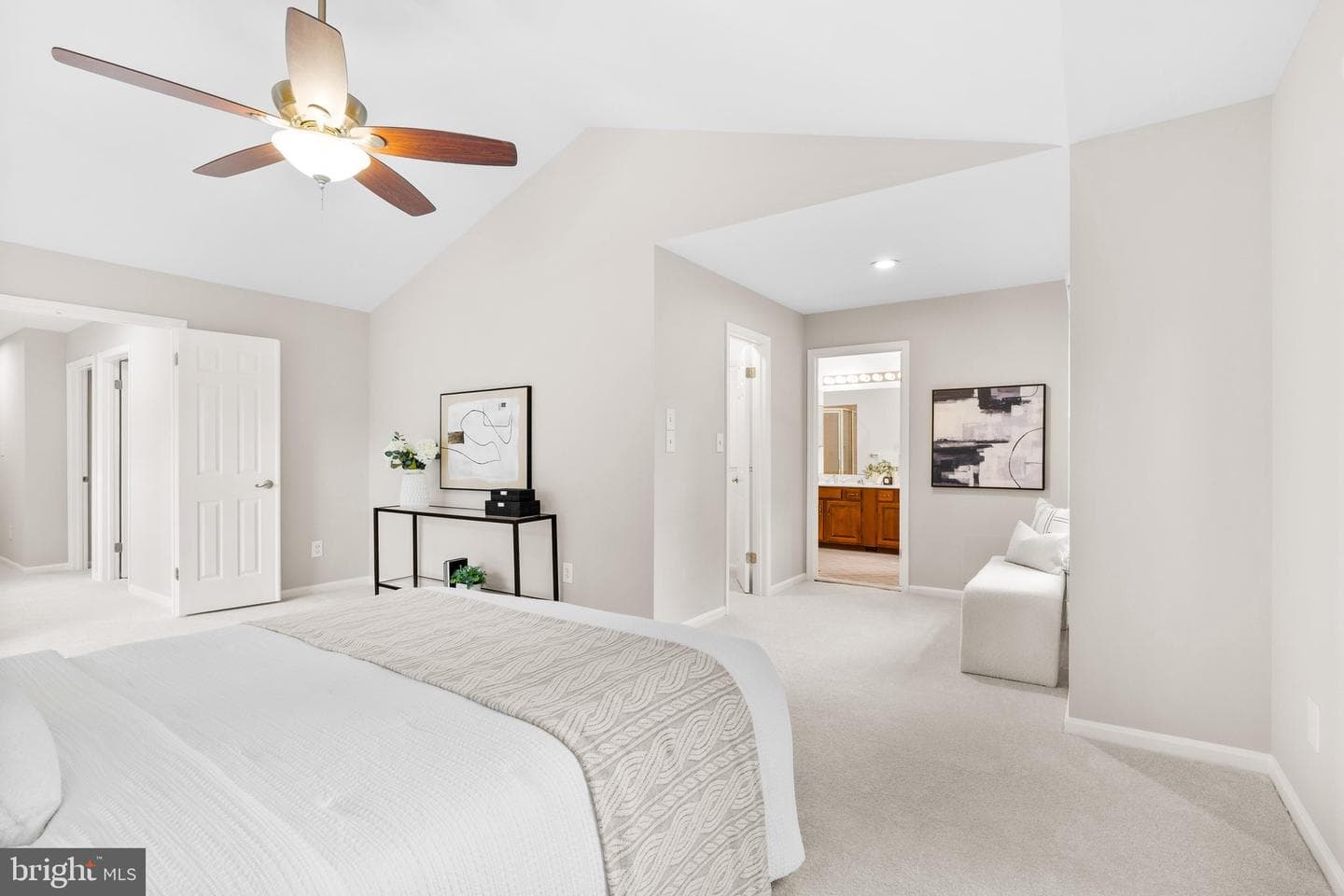 8329 Marketree Circle photo 23