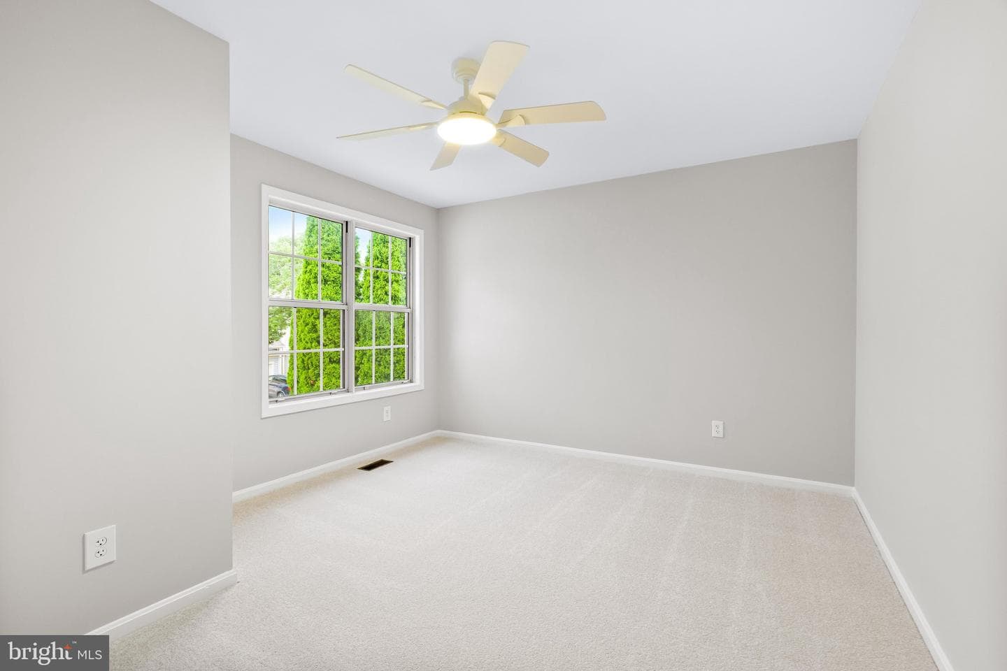 8329 Marketree Circle photo 30