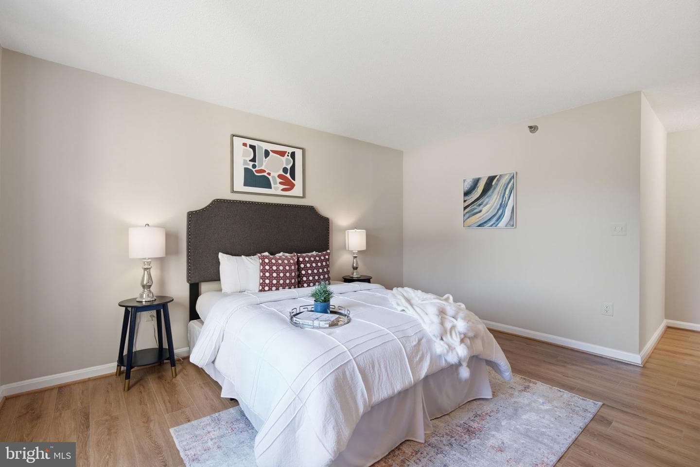 14805 Pennfield Circle #304 photo 17