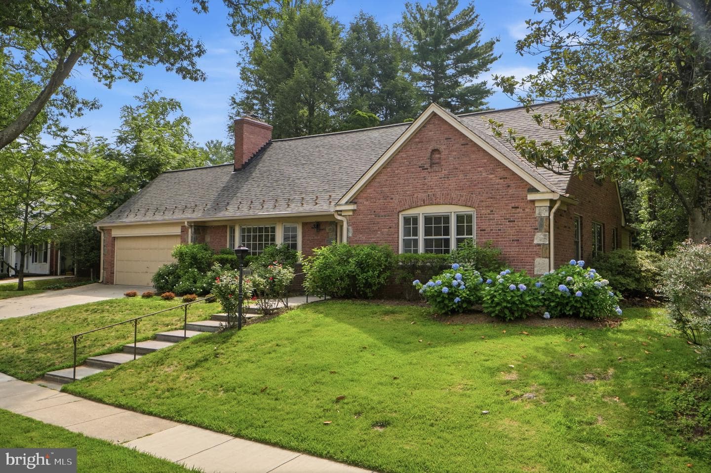 5910 Overlea Road, Bethesda