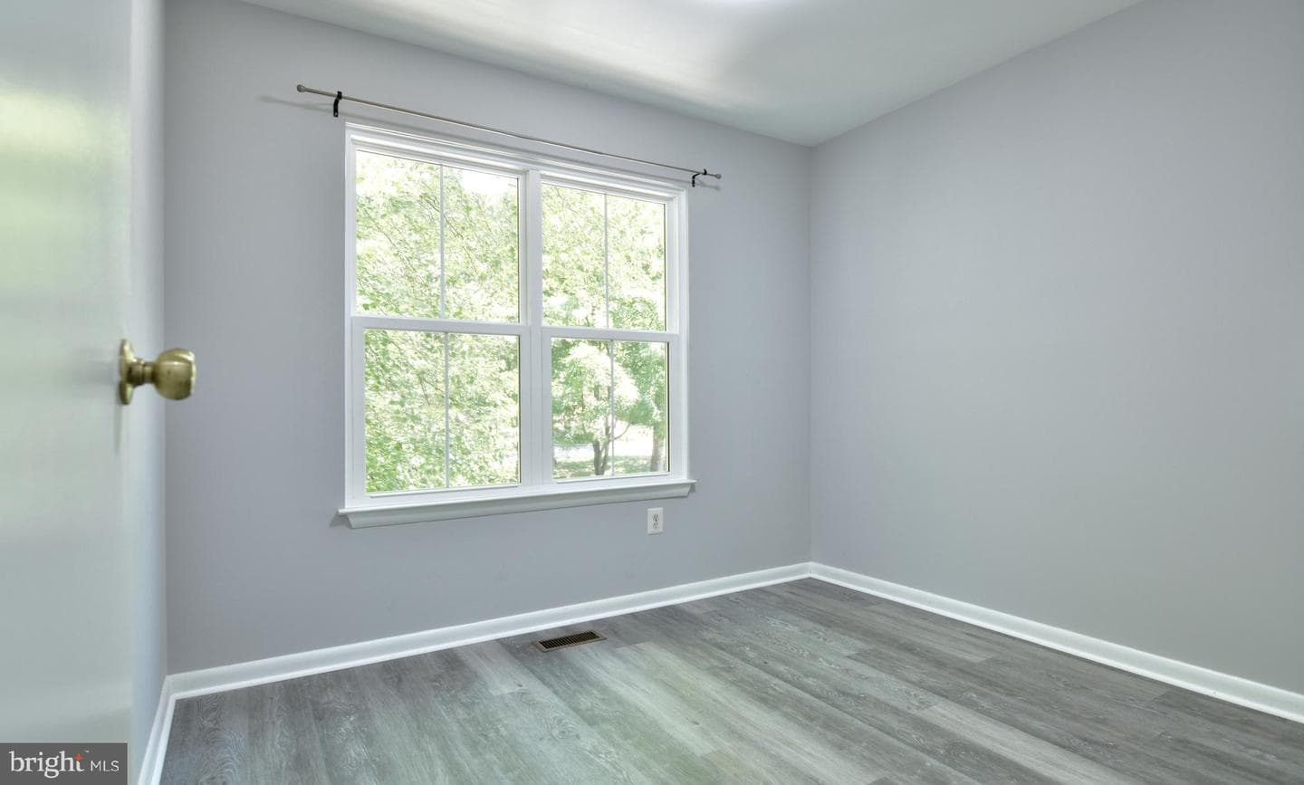 13326 Waterside Circle photo 24