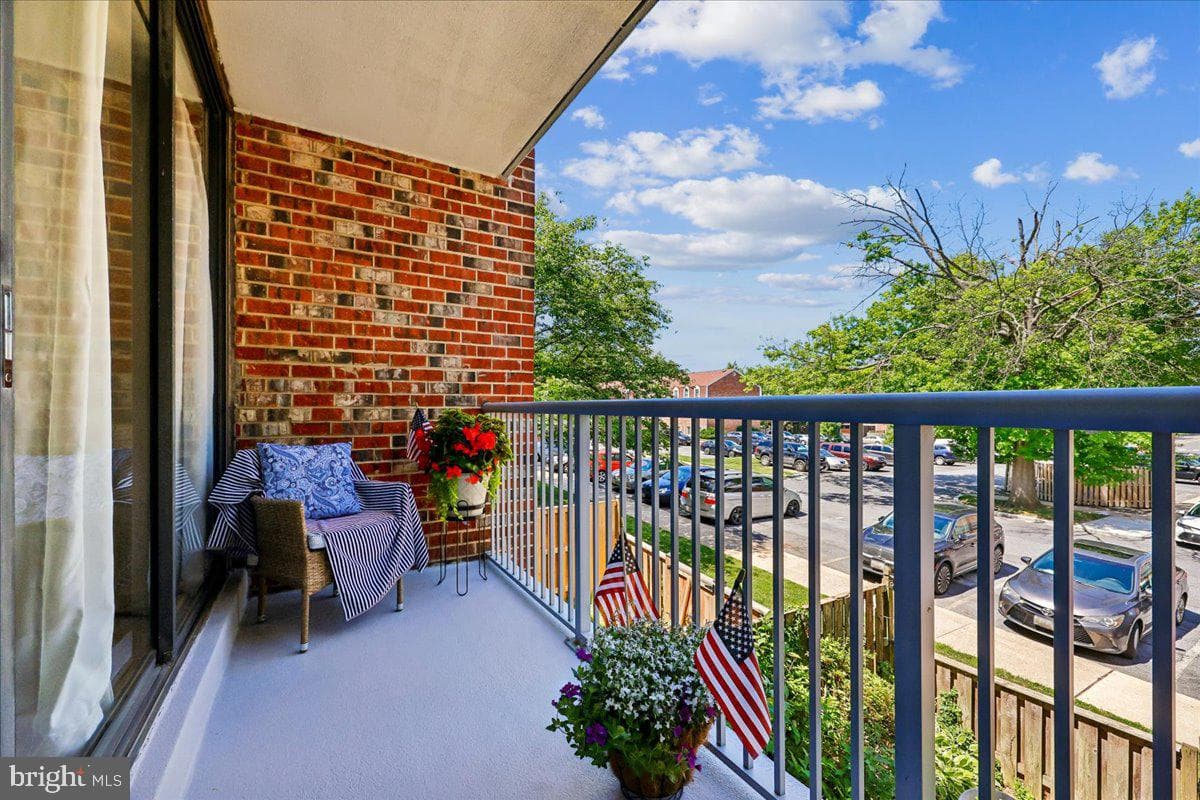 740 Quince Orchard Boulevard #102 photo 28