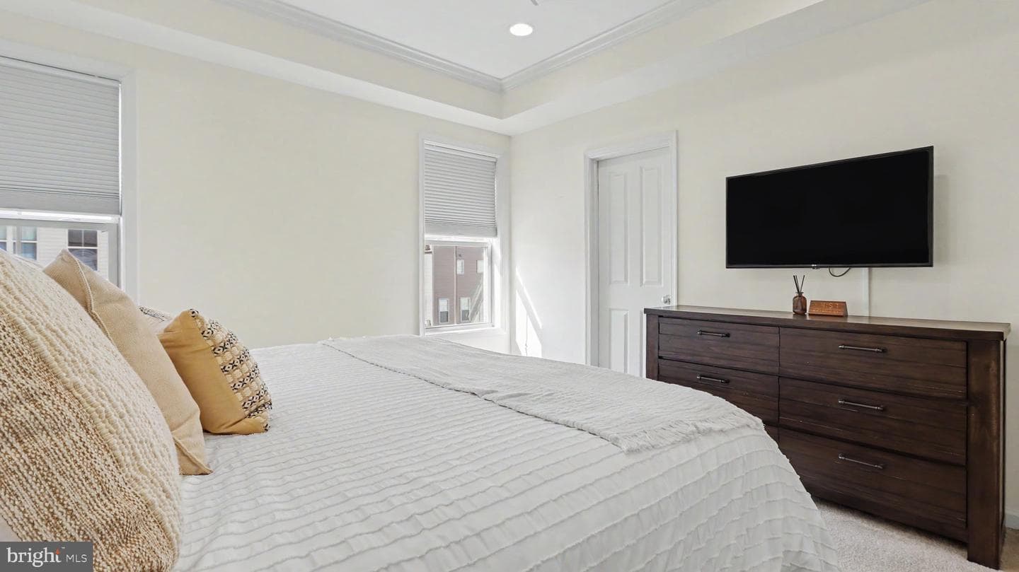 13813 Byrne Park Drive photo 28