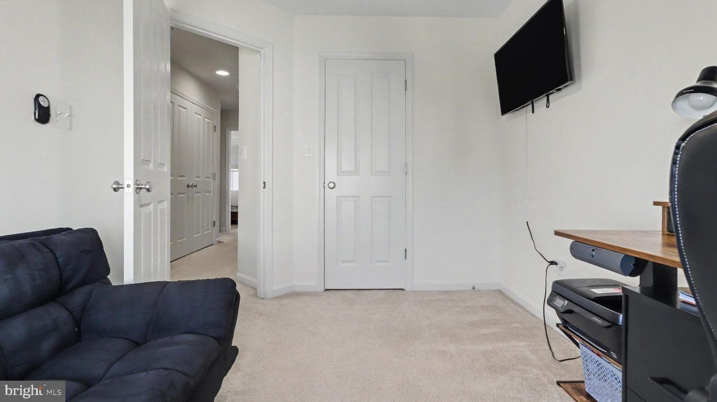 13813 Byrne Park Drive photo 39