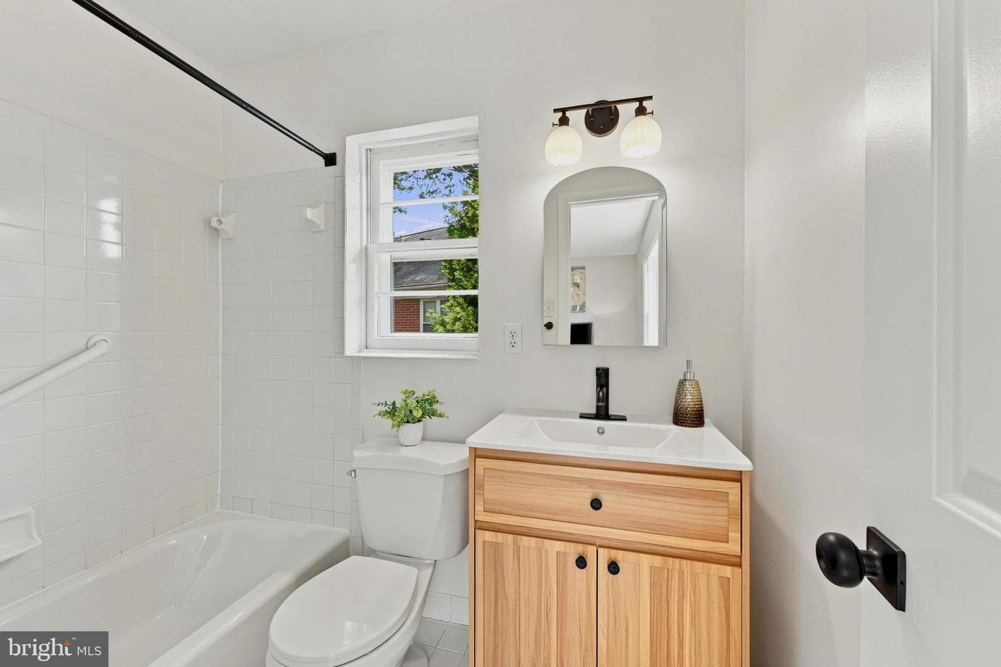 9703 Woodland Drive photo 22