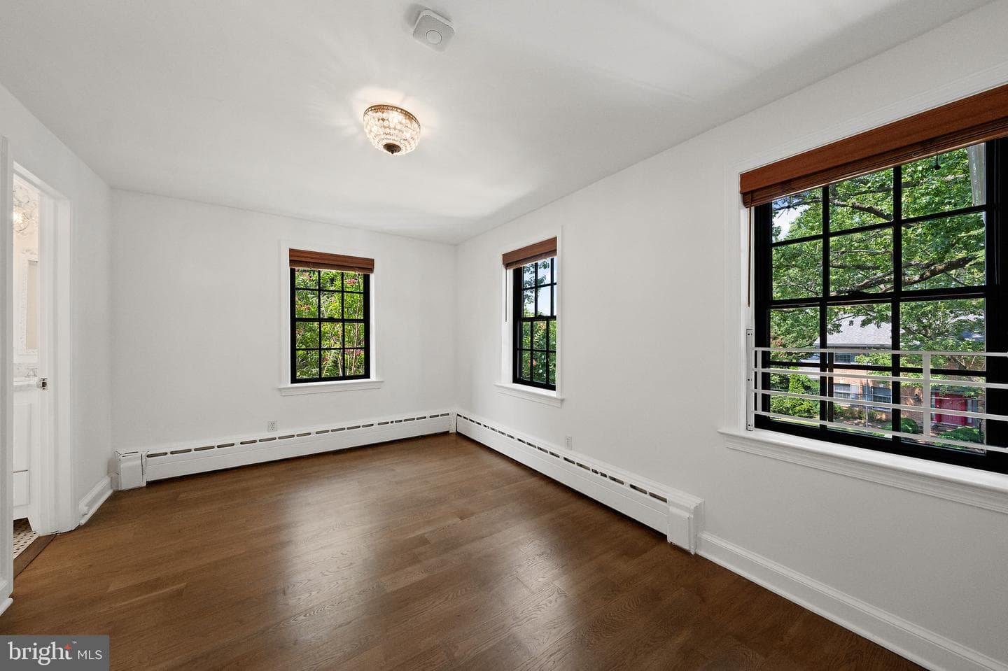 5305 Saratoga Avenue photo 43