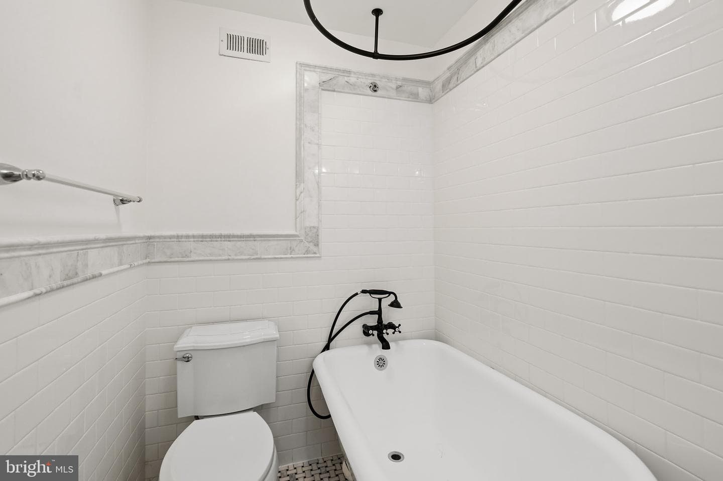 5305 Saratoga Avenue photo 46