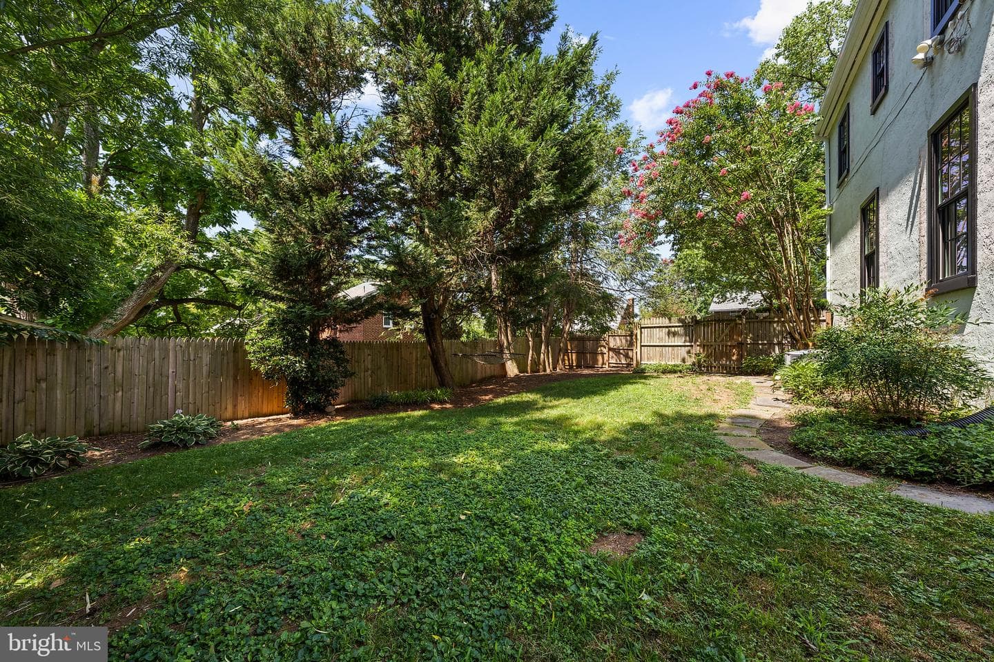 5305 Saratoga Avenue photo 60