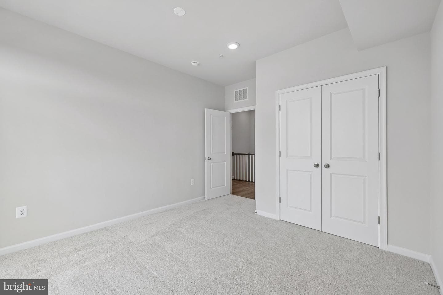 19542 Village Walk Drive photo 19
