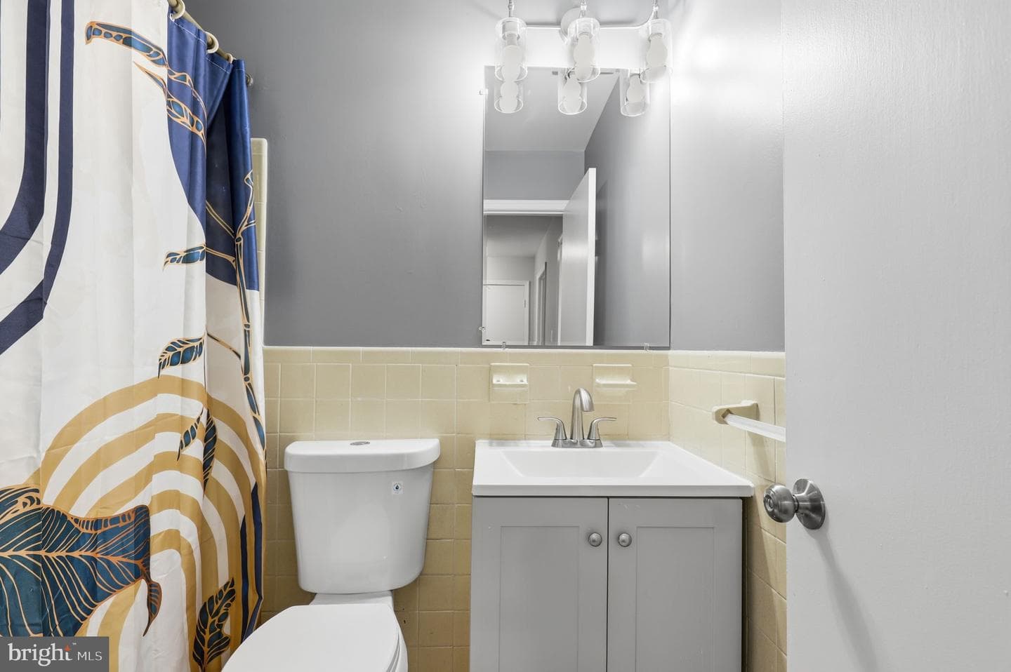 3421 Canberra Street photo 14