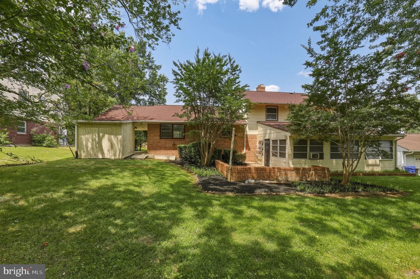 3421 Canberra Street photo 32