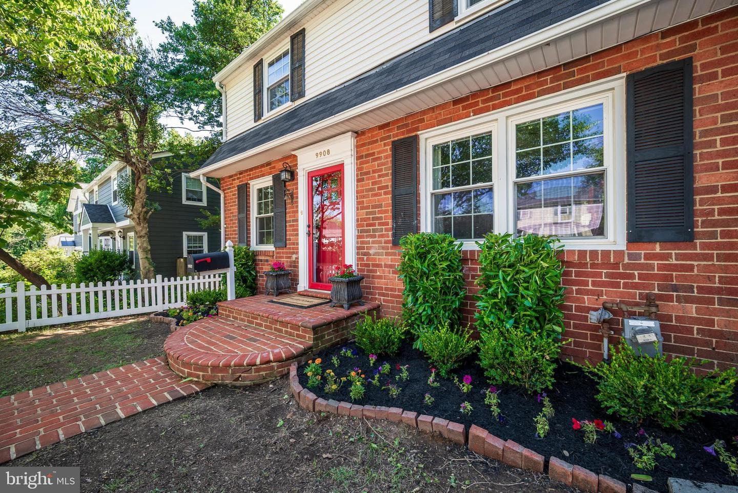 9908 Dickens Avenue, Bethesda
