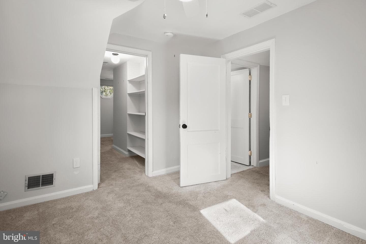 10817 Madison Street photo 18