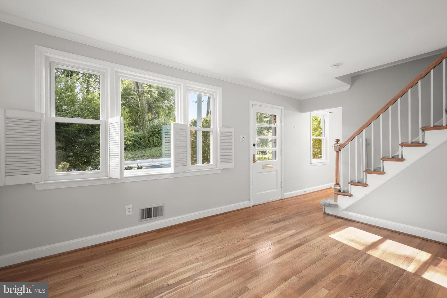 10817 Madison Street photo 6