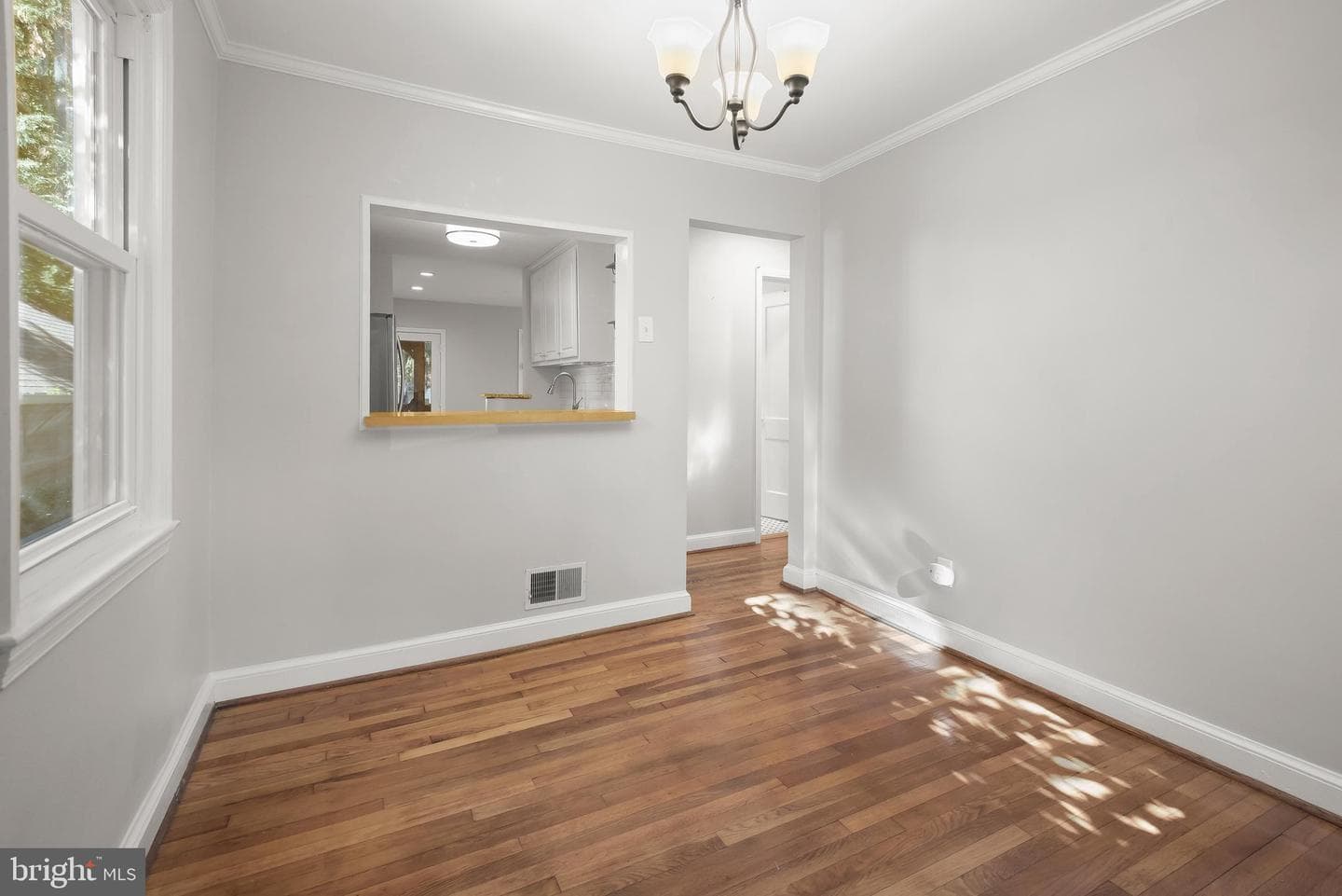10817 Madison Street photo 8