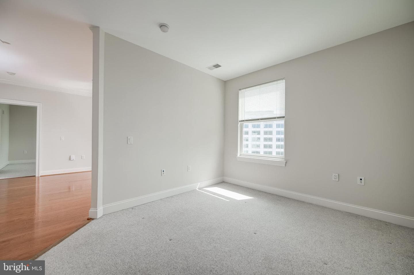 38 Maryland Avenue #602 photo 23