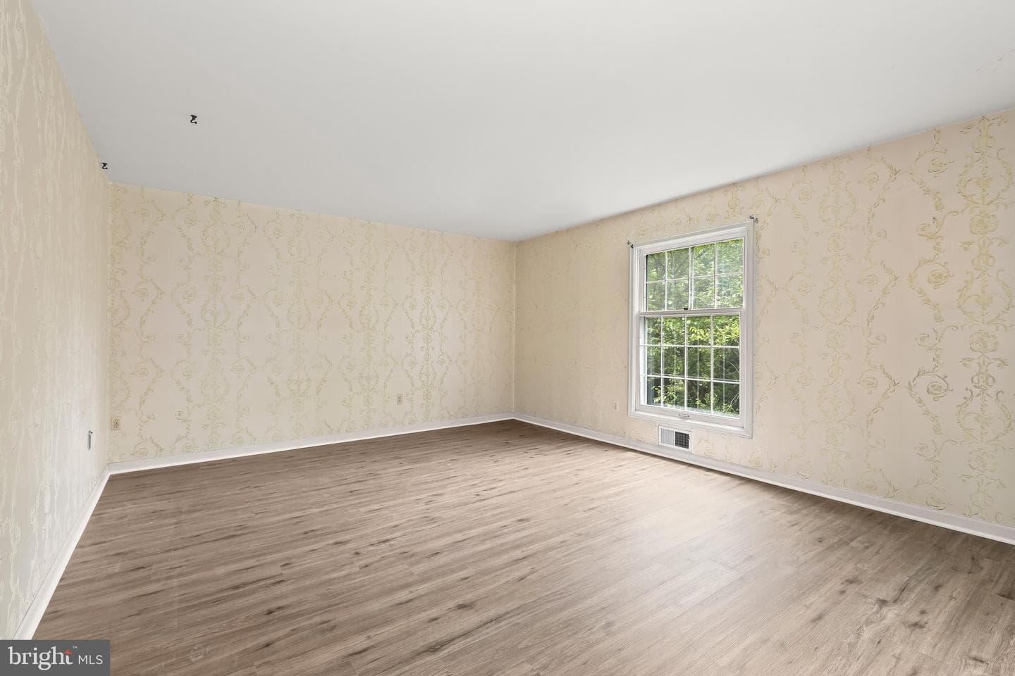 12709 Hammonton Road photo 6