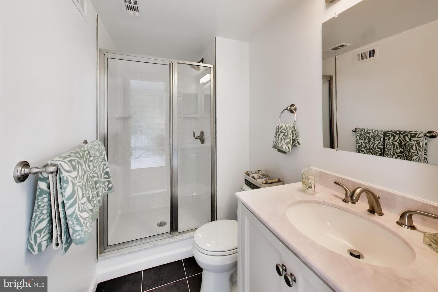 118 Monroe Street #118-910 photo 16