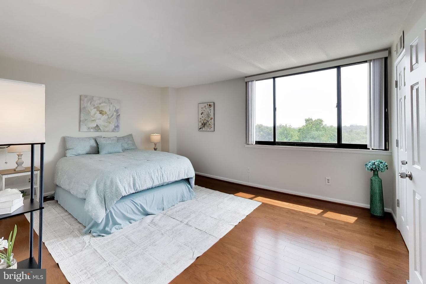 118 Monroe Street #118-910 photo 5