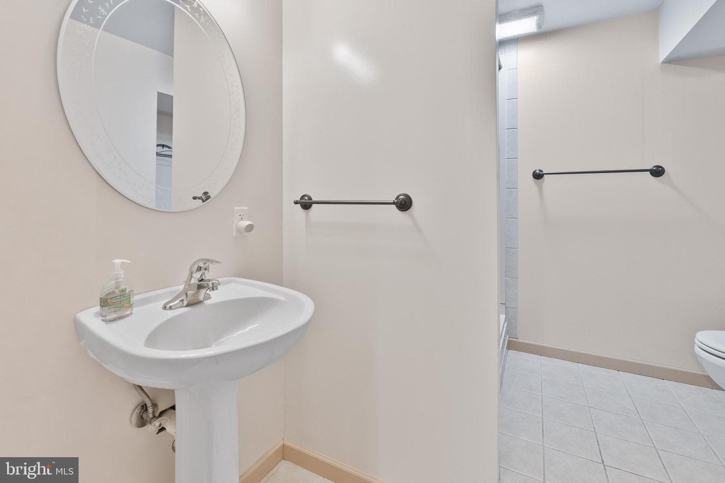 17613 Kirk Lane photo 32