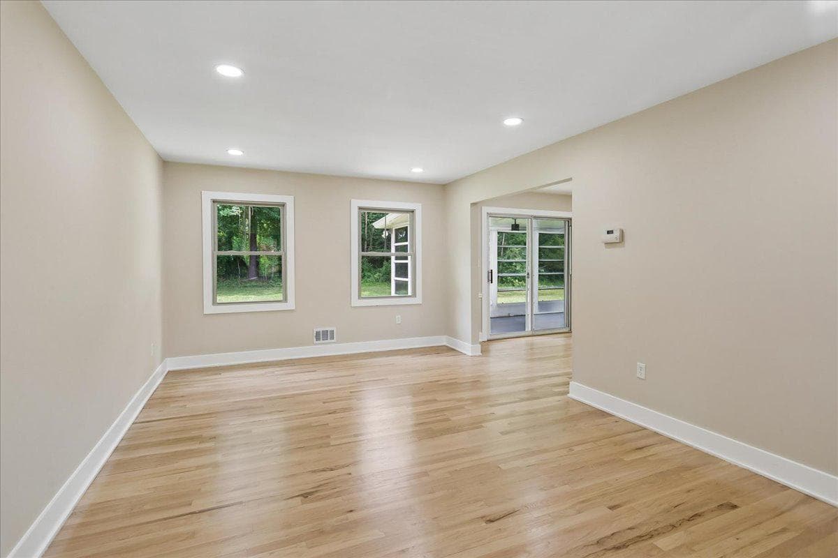 8607 Wild Olive Drive photo 8