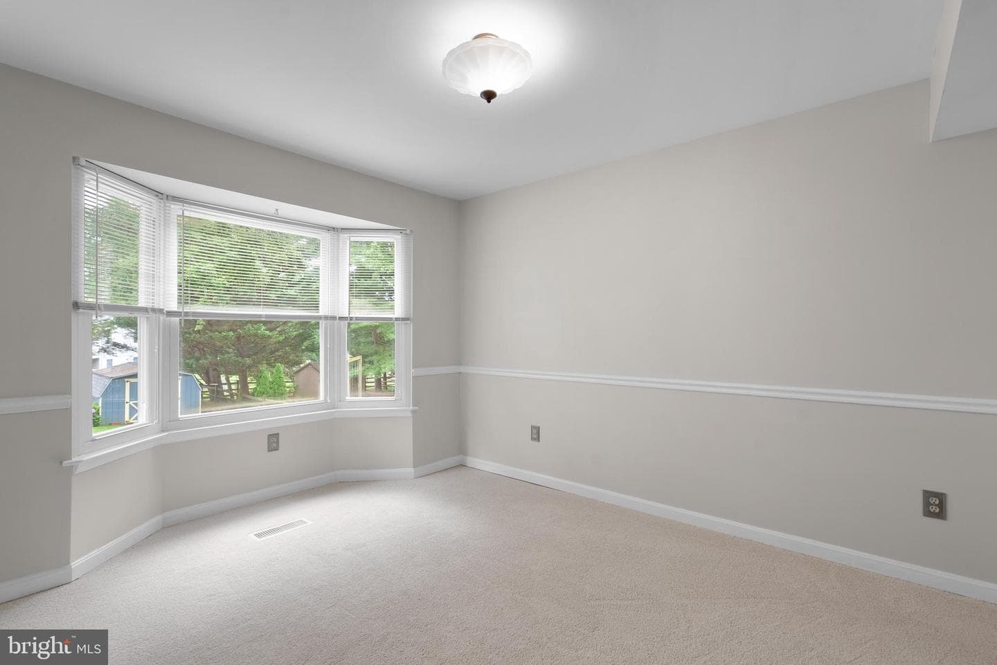 9614 Bush Hill Terrace photo 8