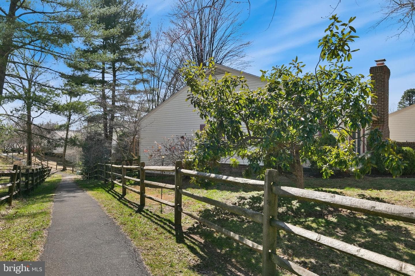 18948 Montgomery Village Avenue photo 39