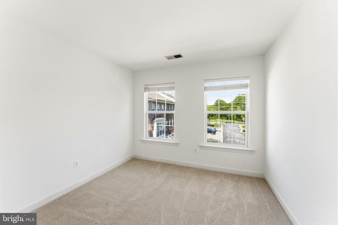 3903 Madison Park Lane photo 29