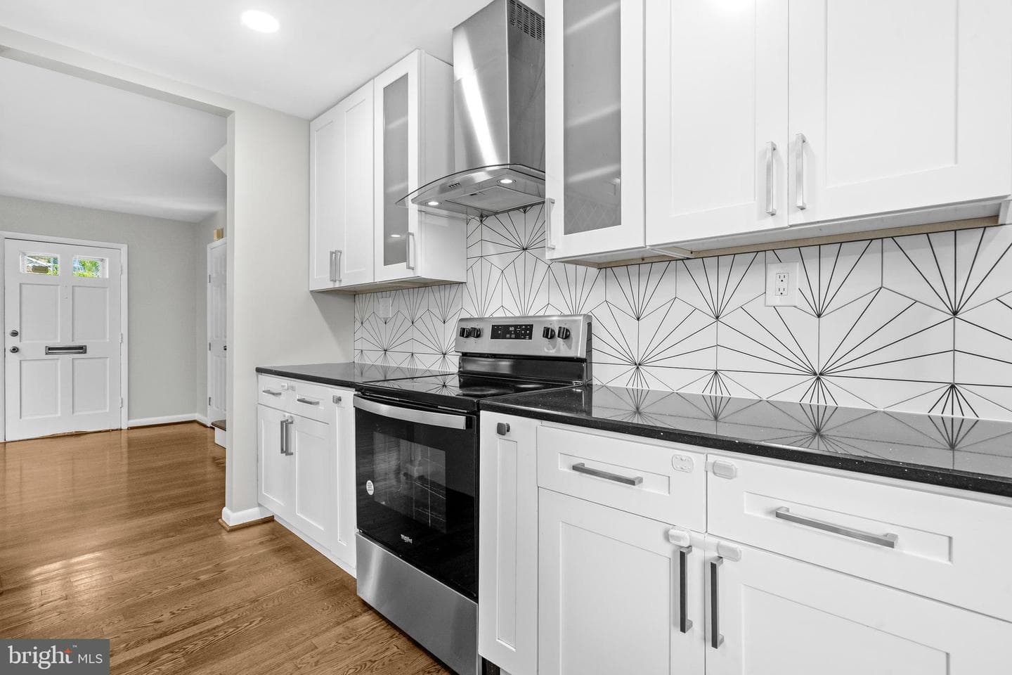 10802 Meadowhill Road photo 20