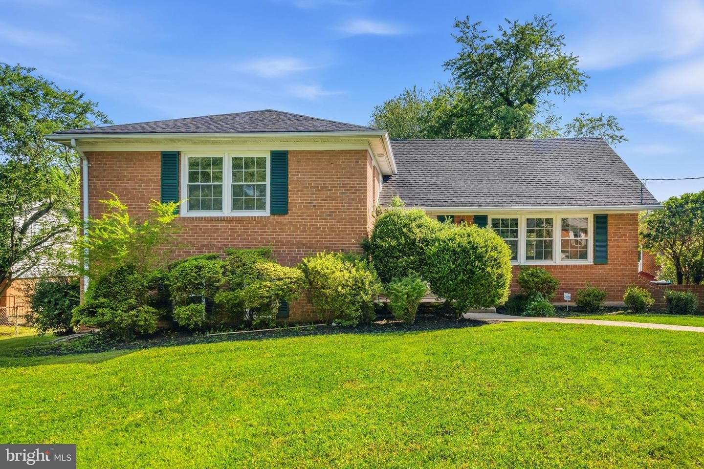 10802 Meadowhill Road photo 3