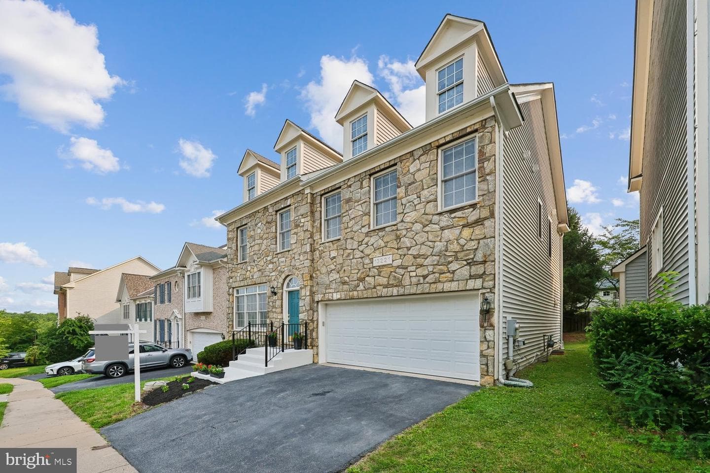13221 Catawba Manor Way photo 3