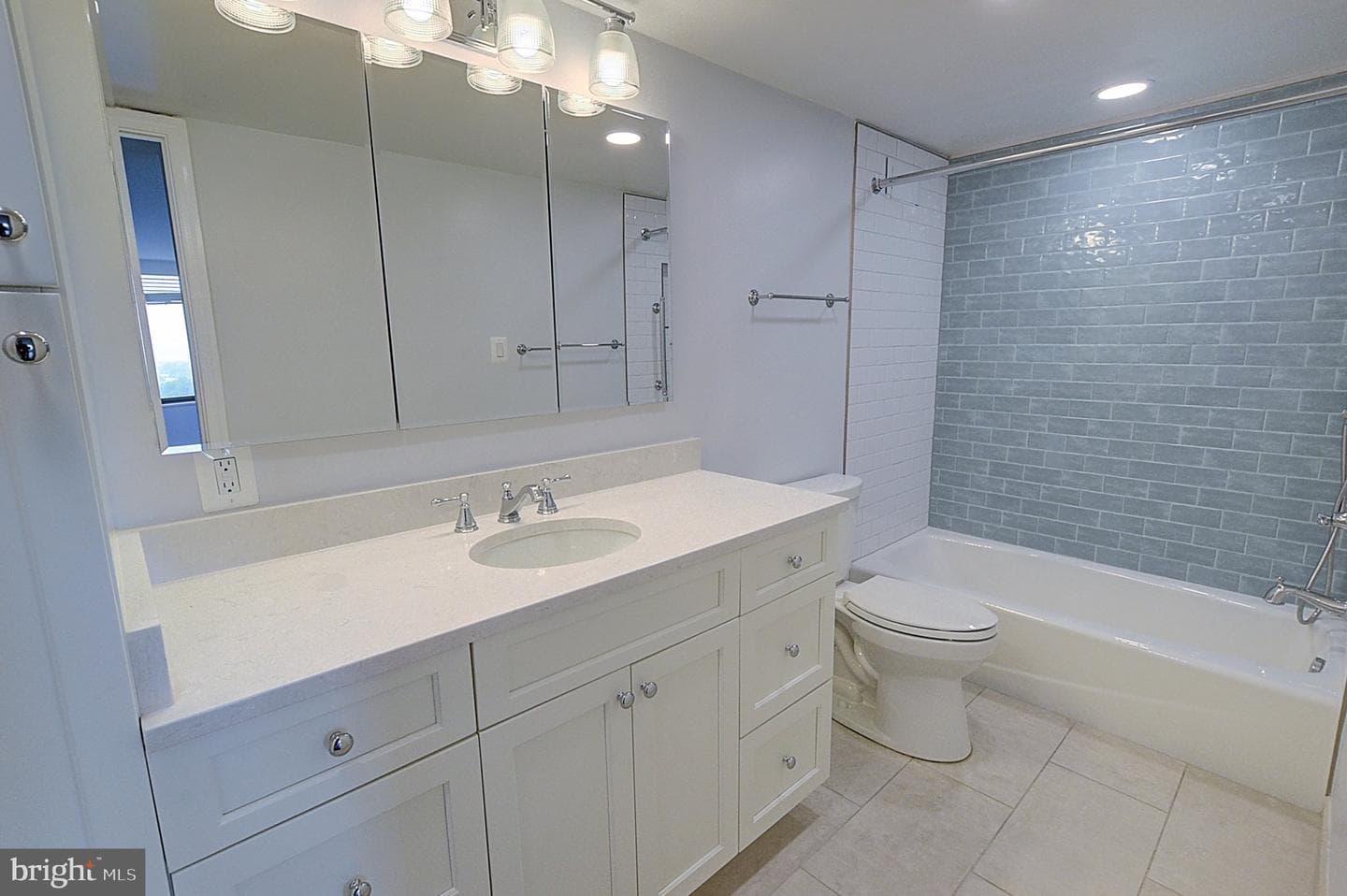 5225 Pooks Hill Road #1804s photo 12