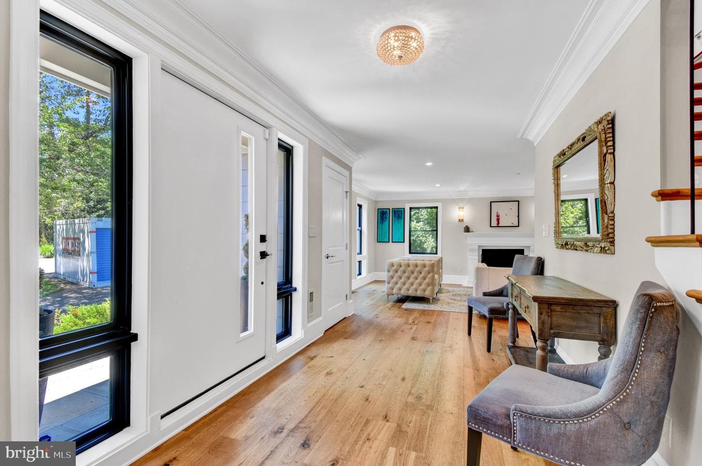 7601 Persimmon Tree Lane photo 3