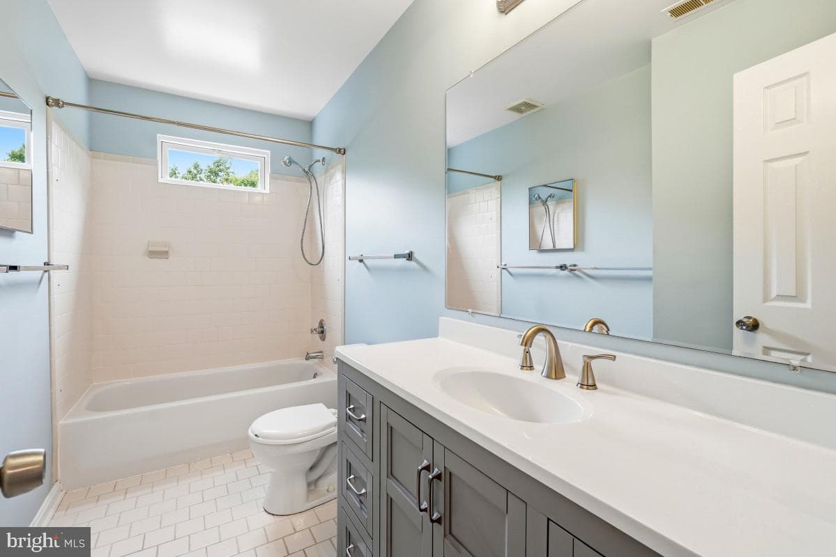 6443 Orchard Avenue photo 20