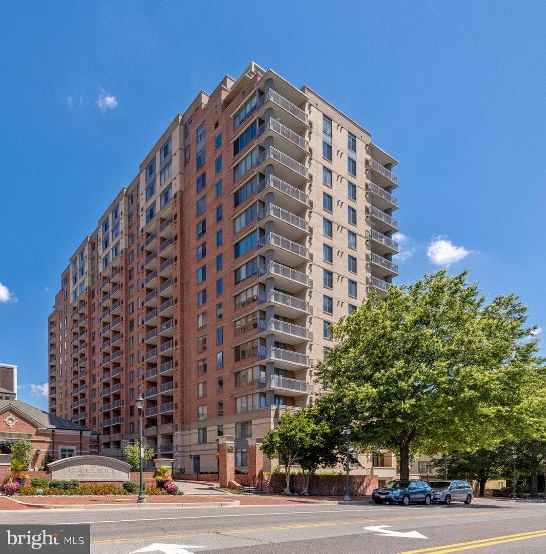 11710 Old Georgetown Rd # 409, Rockville