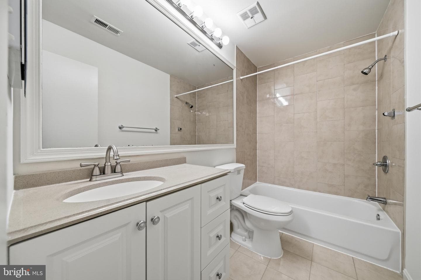 8010 Needwood Rd # 201 photo 41