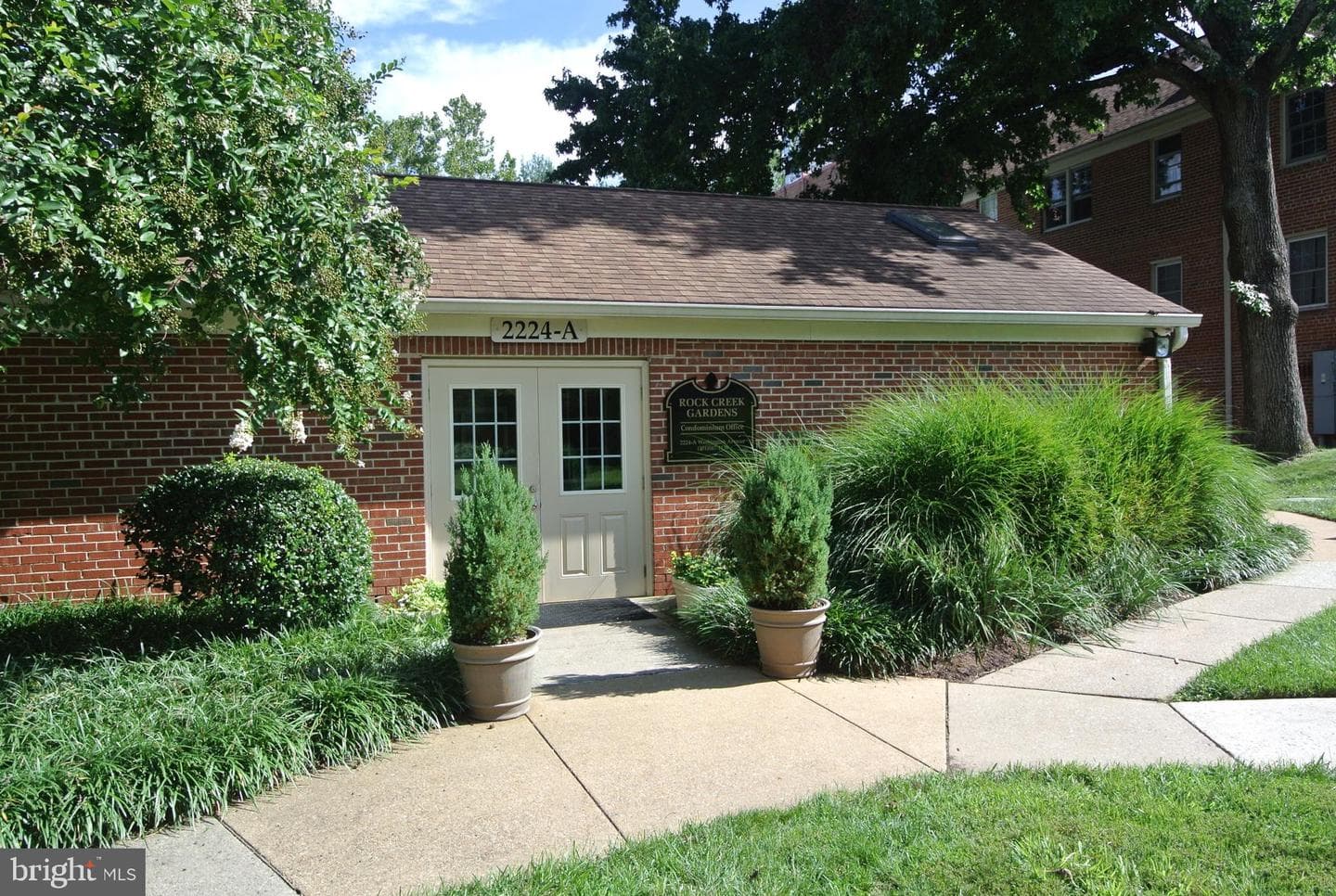 2232 Washington Avenue #2232-W photo 32