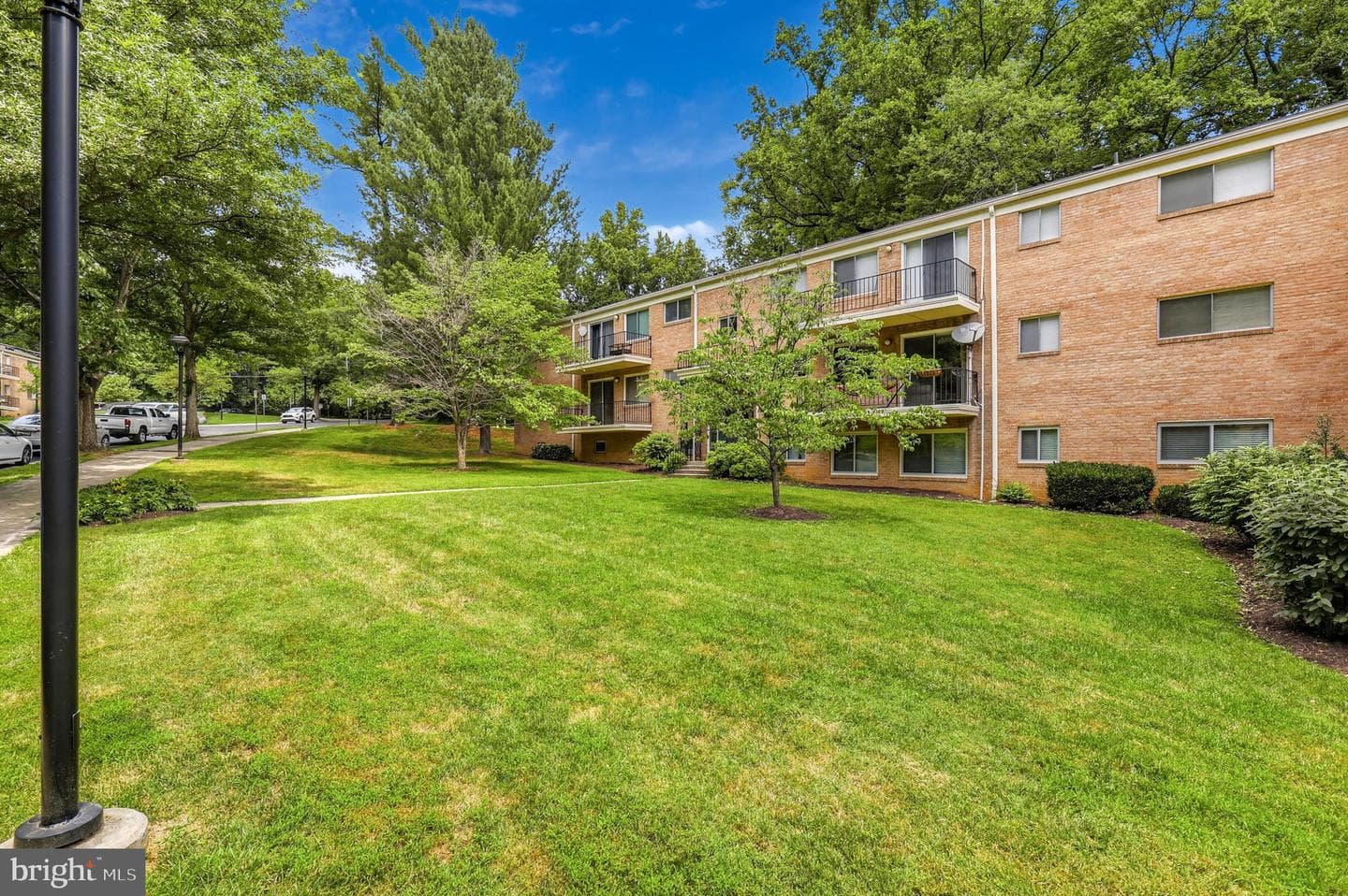 10619 Kenilworth Avenue #202 photo 23