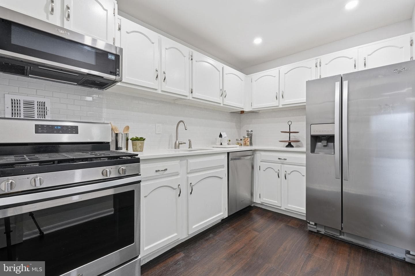 4 Monroe St # 4-1306 photo 8