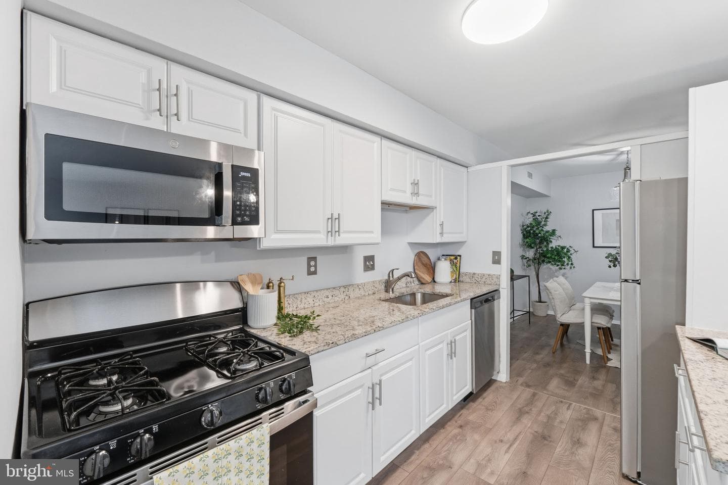7561 Spring Lake Drive #b2 photo 9