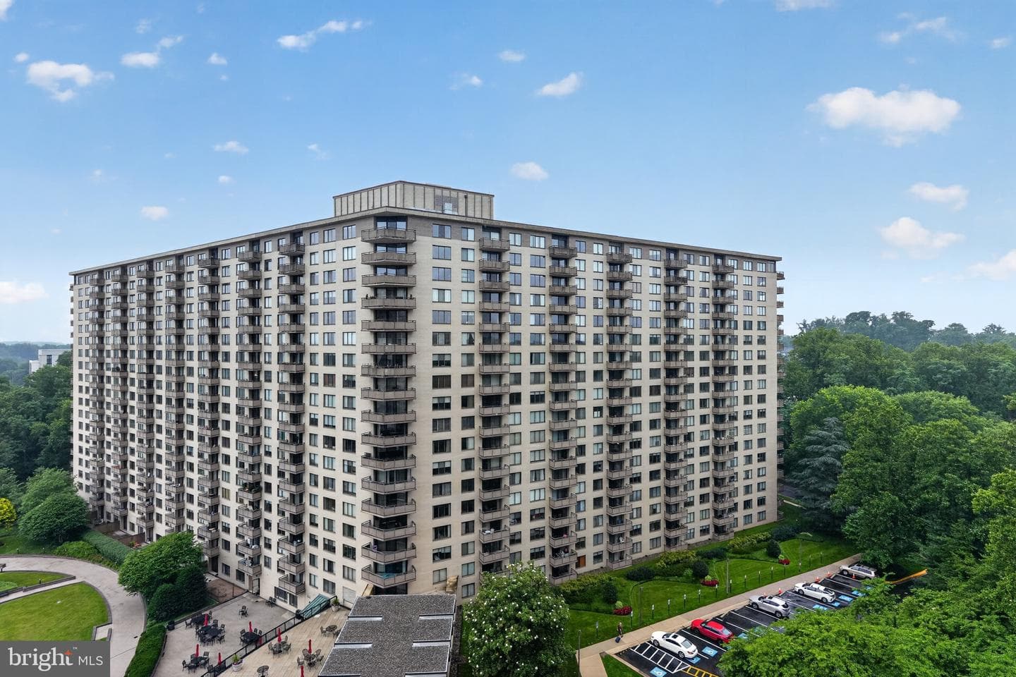 5225 Pooks Hill Rd # 1302N, Bethesda