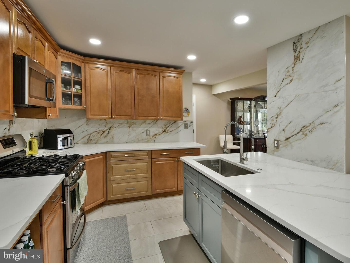 1201 Schindler Dr photo 10