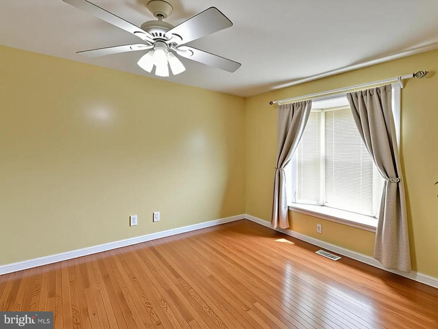 1201 Schindler Dr photo 13