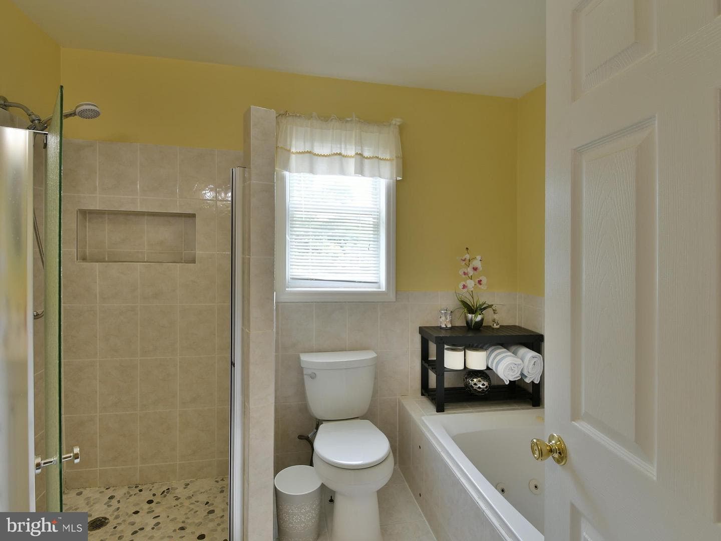 1201 Schindler Dr photo 15