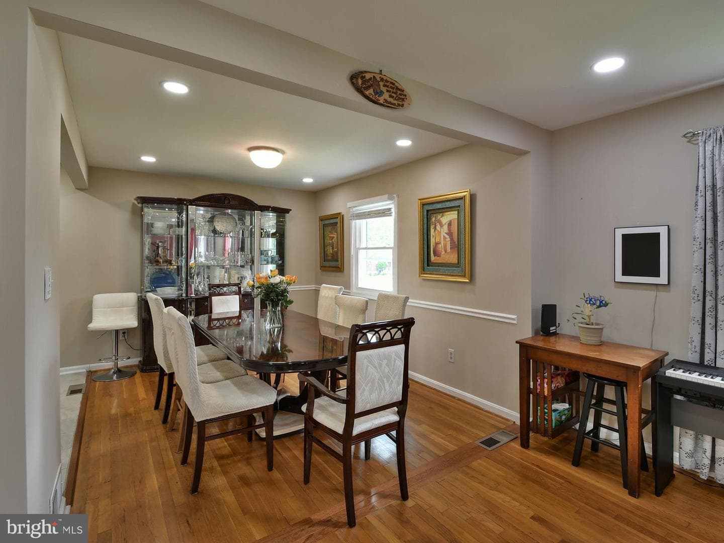 1201 Schindler Dr photo 5