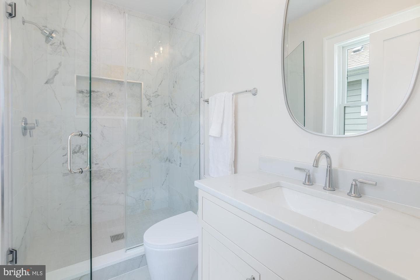 5532 Johnson Avenue photo 33