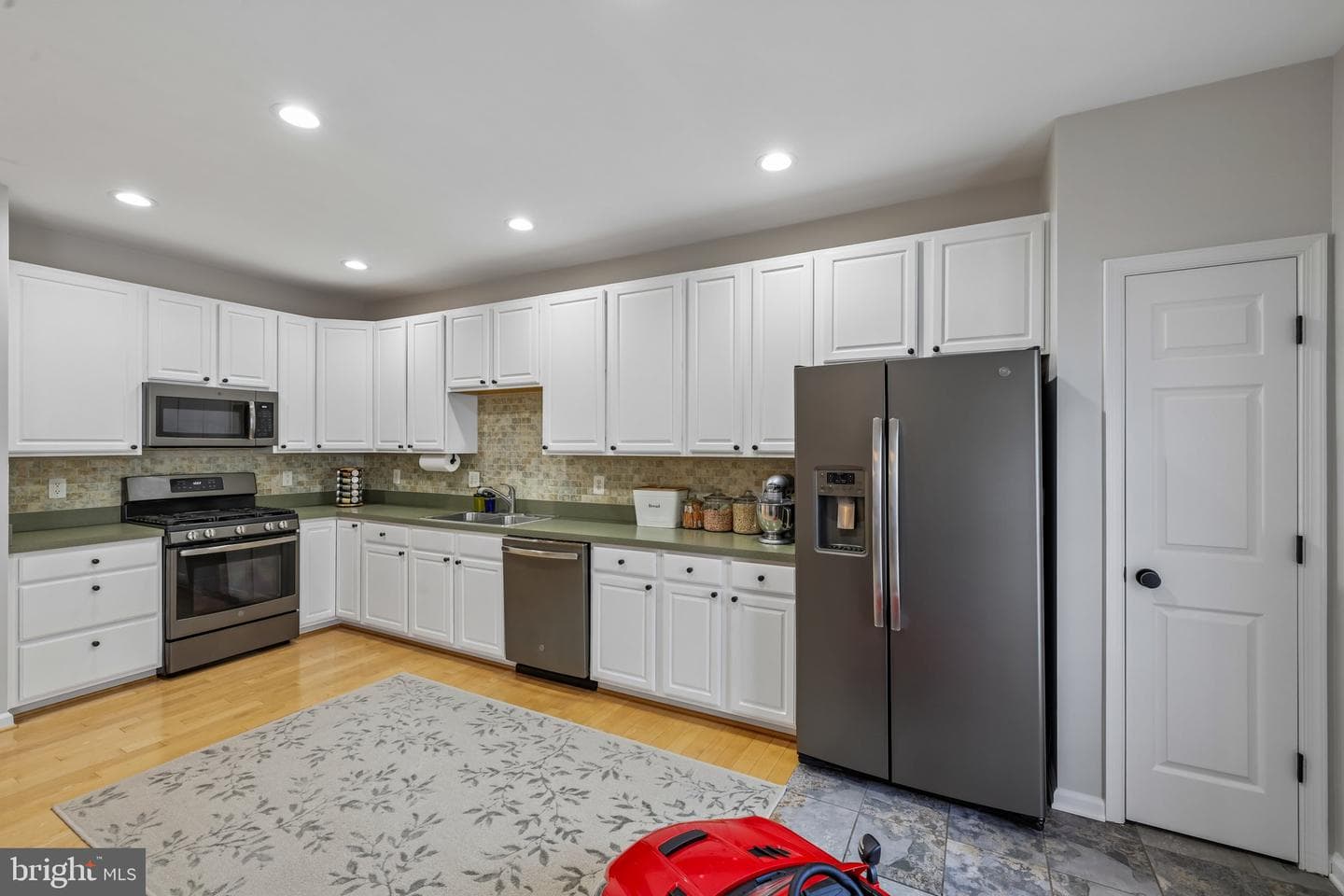 21109 Camomile Court #98 photo 7