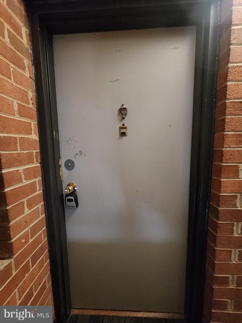 884 College Parkway #302 photo 3