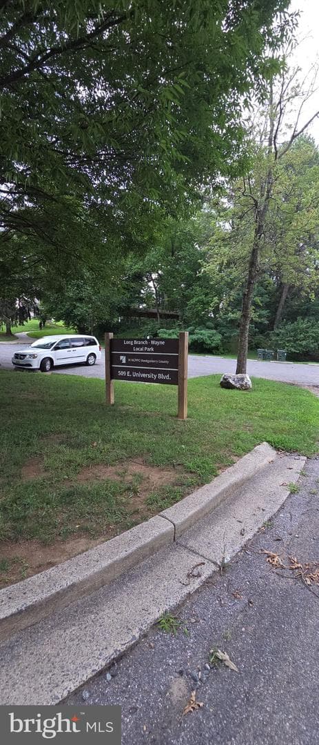 506 Pickwick Village Way photo 37