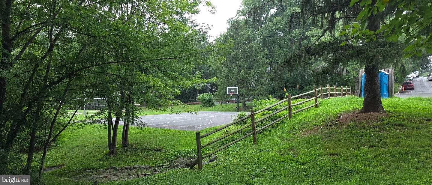 506 Pickwick Village Way photo 50